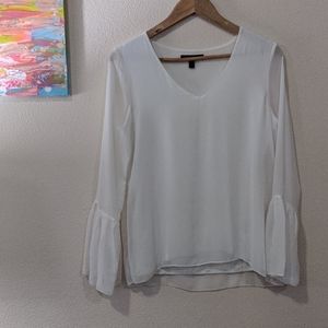 BR White blouse w/ bell sleeve